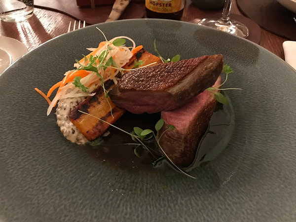 MIDA OODATA TALLINNA VANALINNA RESTORANILT LEIB RESTO JA AED?